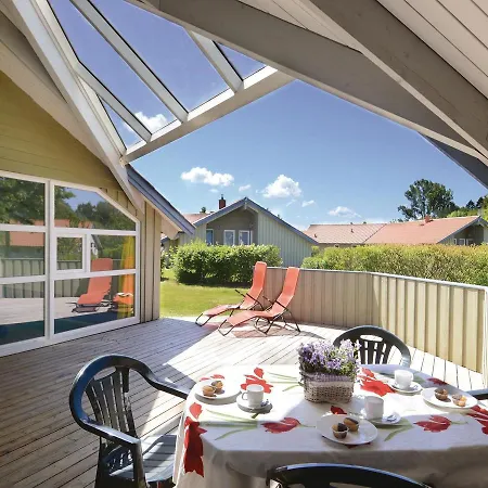 Five-bedroom Holiday In * Gross Mohrdorf