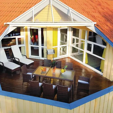 Five-bedroom Holiday In *