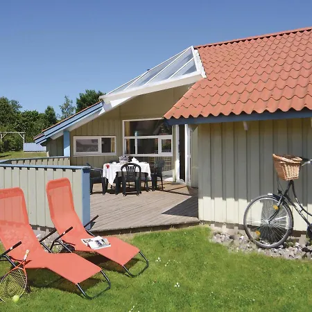 Holiday home Five-bedroom Holiday In *